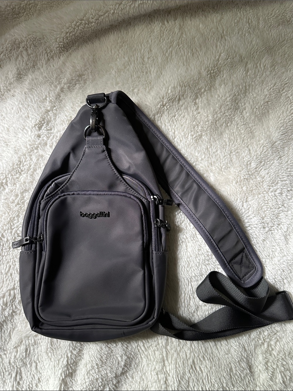 Baggallini Charcoal Gray Sling Bag